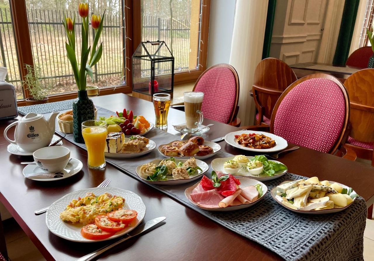 Hotel Pan Tadeusz Serock Extérieur photo