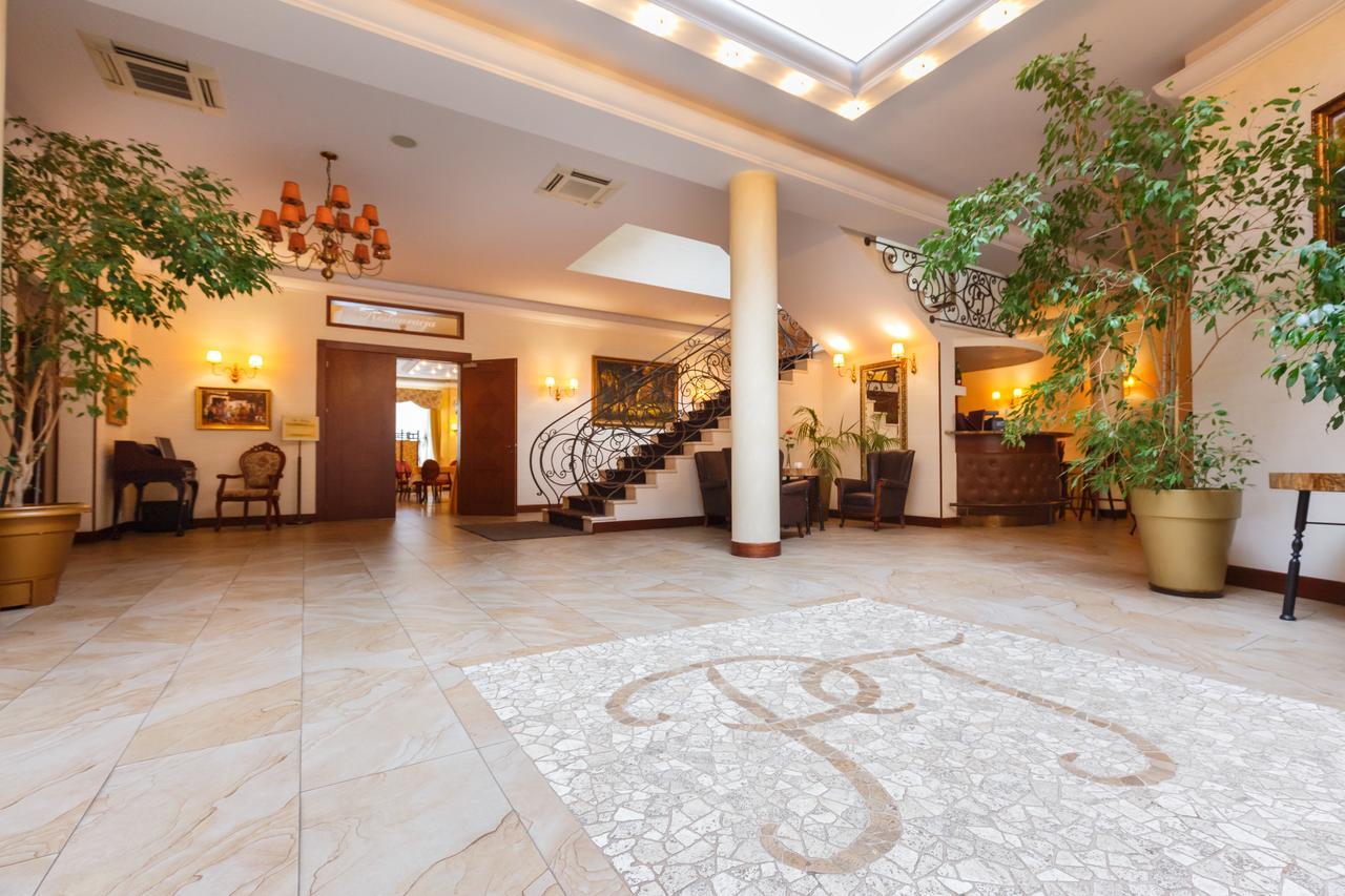 Hotel Pan Tadeusz Serock Extérieur photo